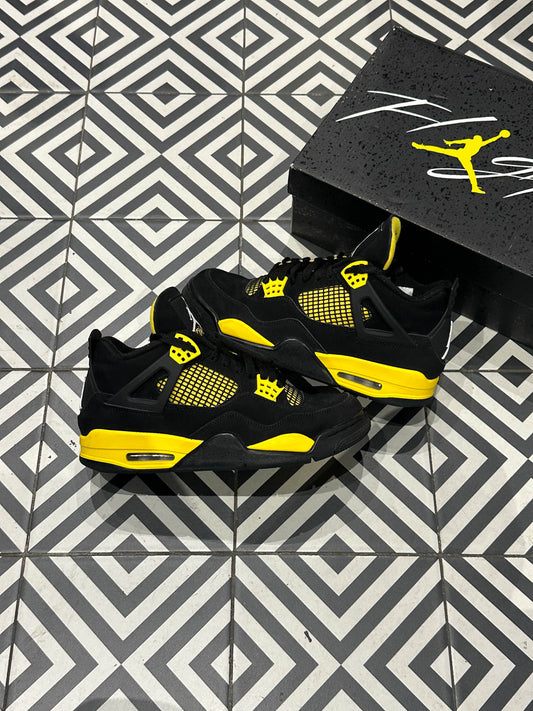 Jordan 4 Thunder (Taille 42)