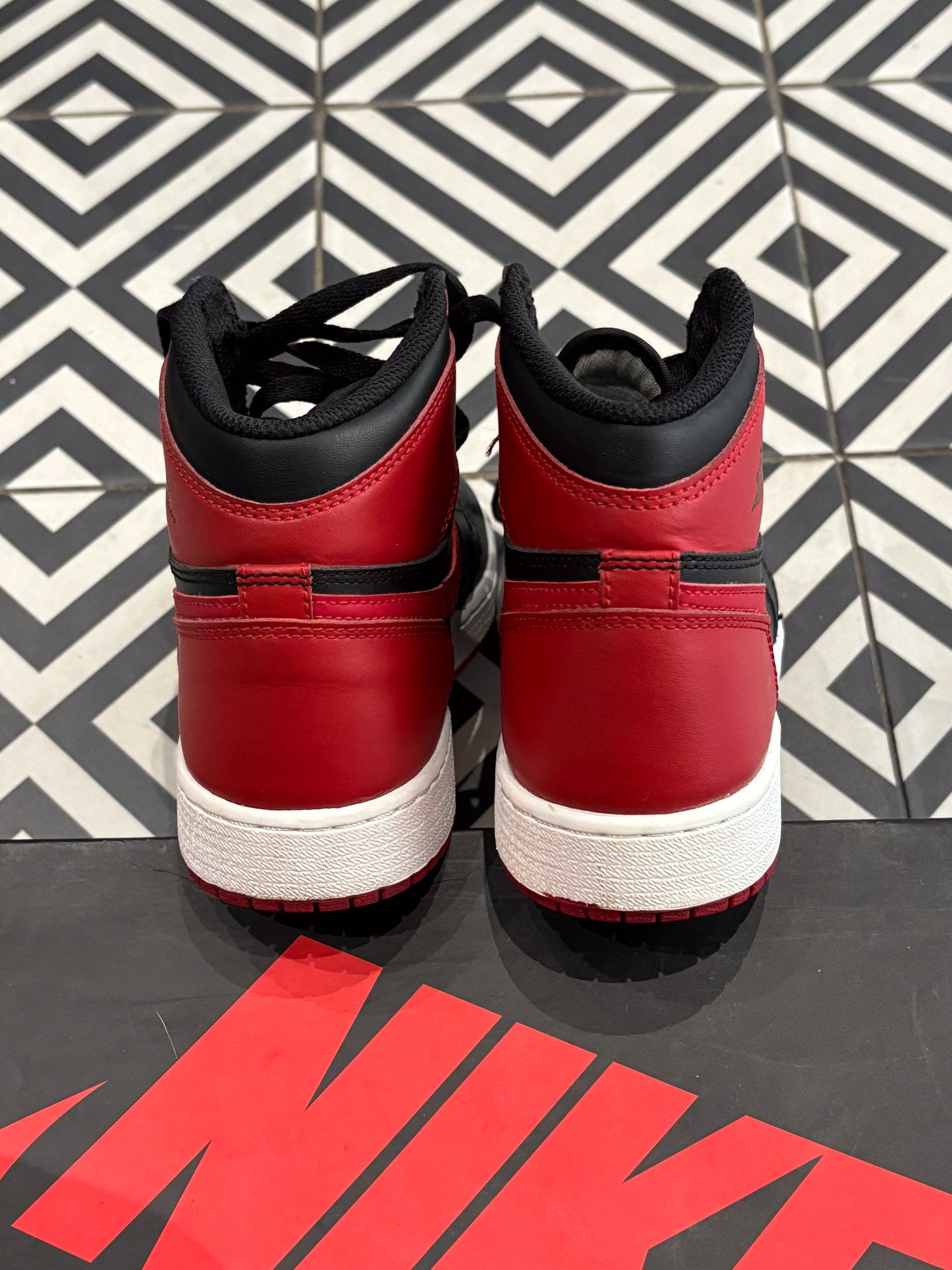 Jordan 1 high Banned (Taille 38)