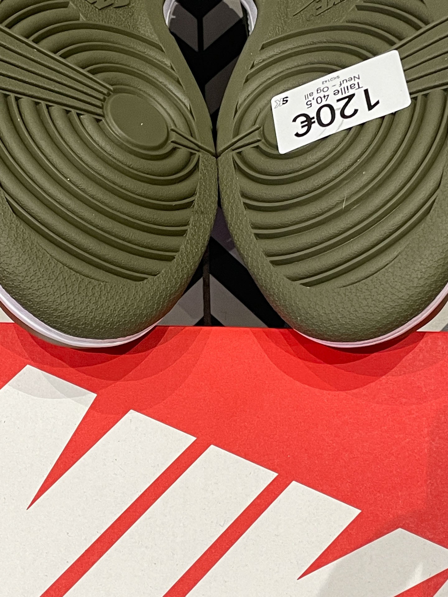 Dunk Low Medium Olive (Taille 40,5/41/42/42,5/43)