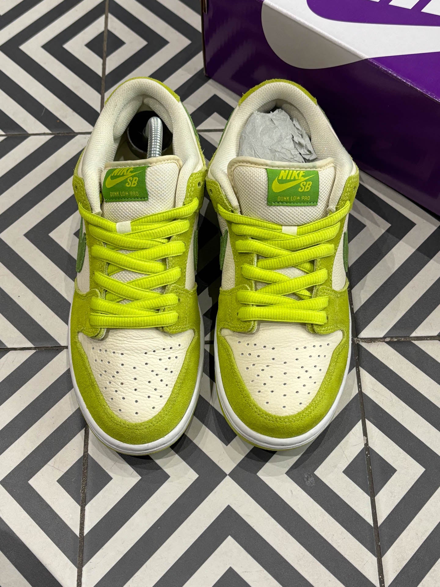 Dunk Low SB Apple Green (Taille 40,5)