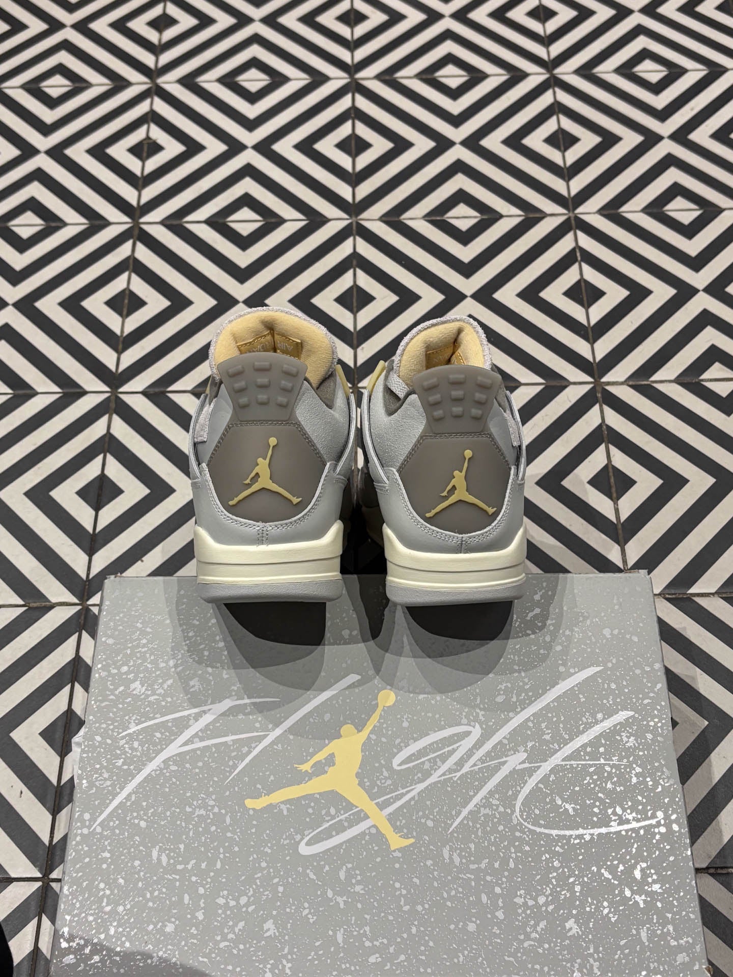 Jordan 4 Craft Photon Dust (Taille 42,5)