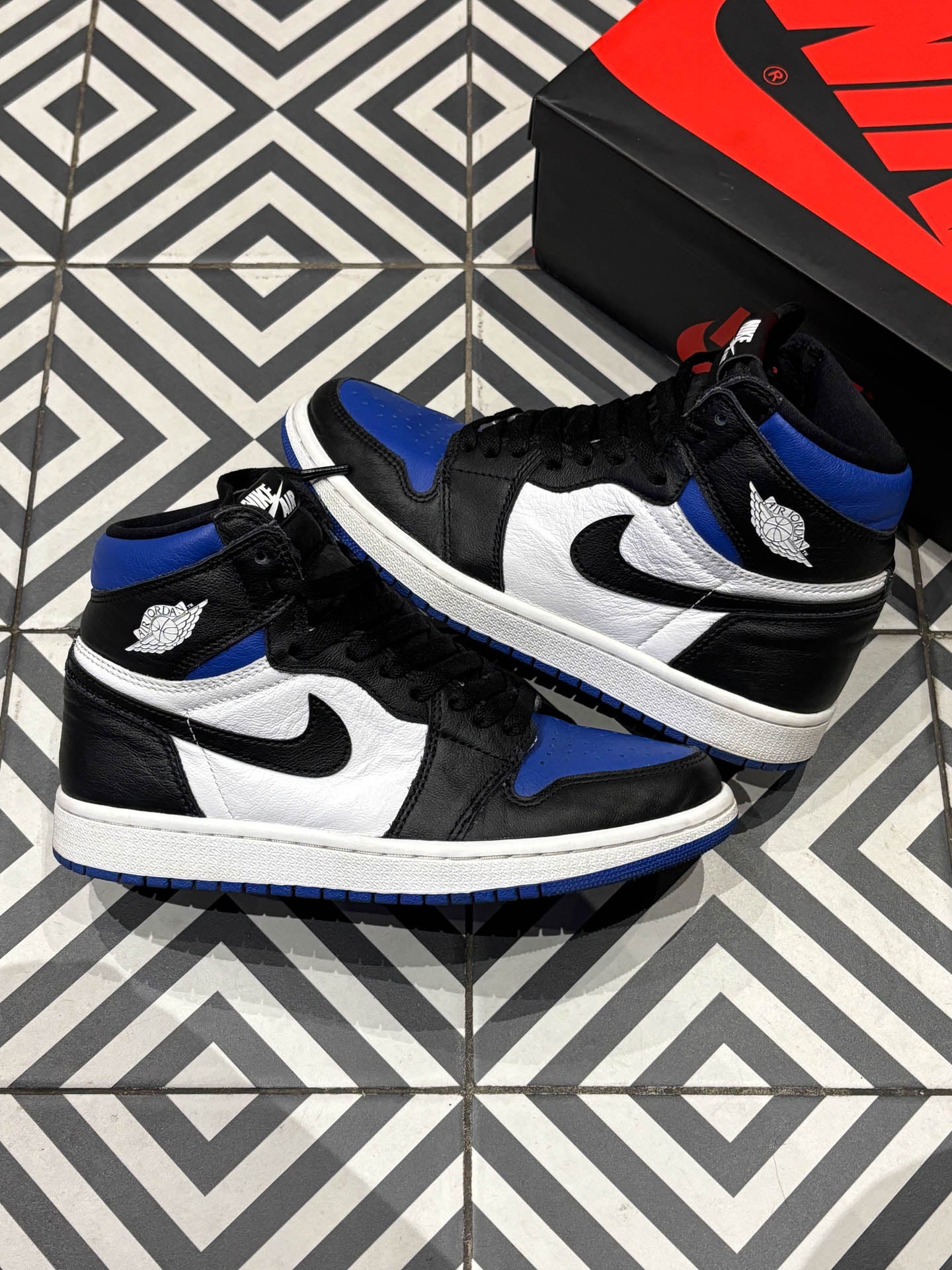 Jordan 1 High Royal The (Taille 39)