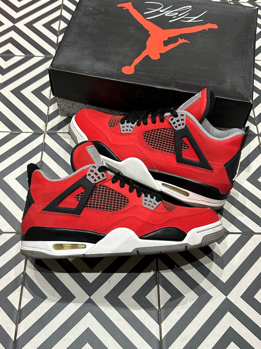 Jordan 4 Toro Bravo (Taille 43)