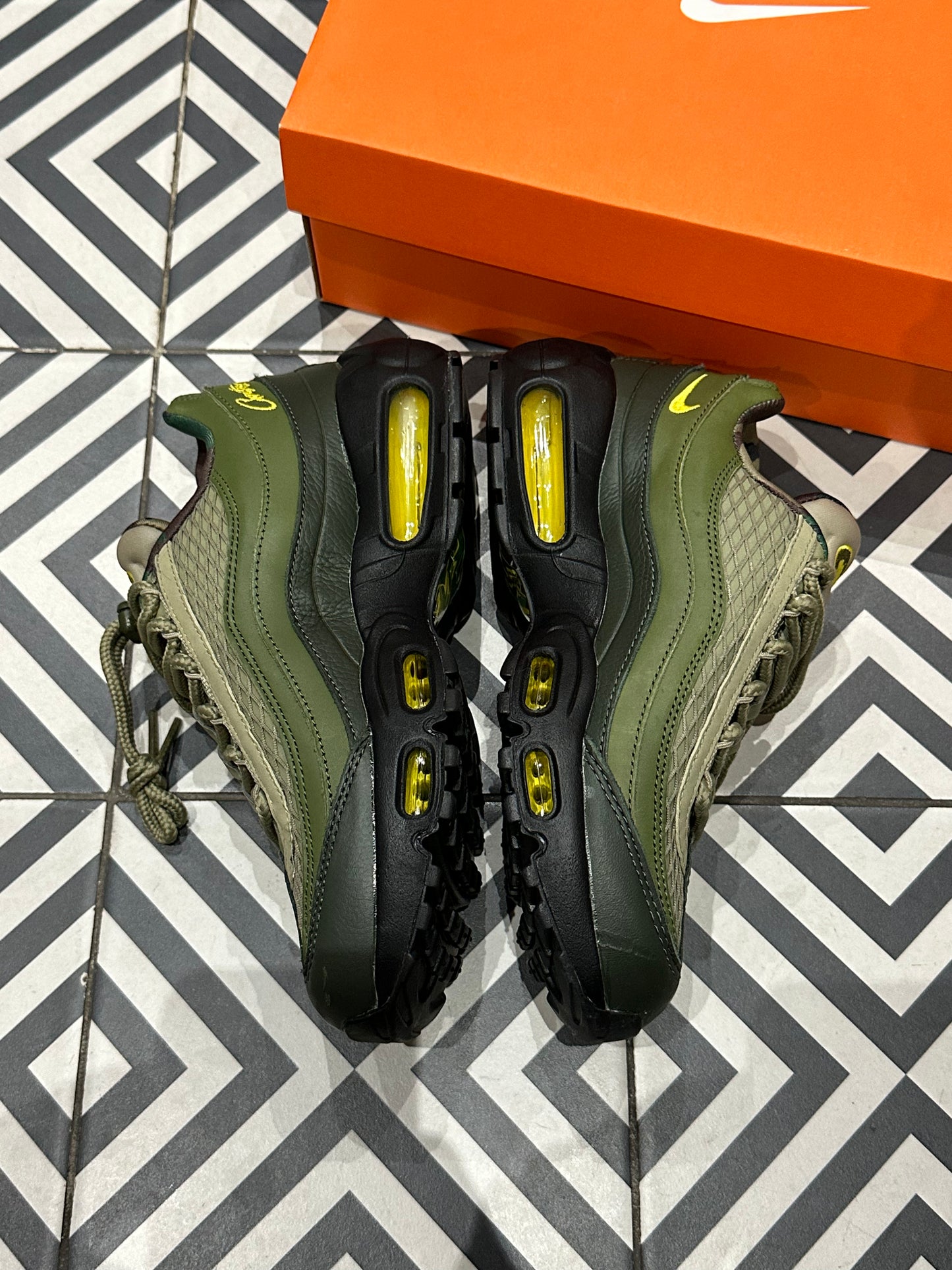 Air Max 95 Corteiz Gutta Green (Taille 38,5)