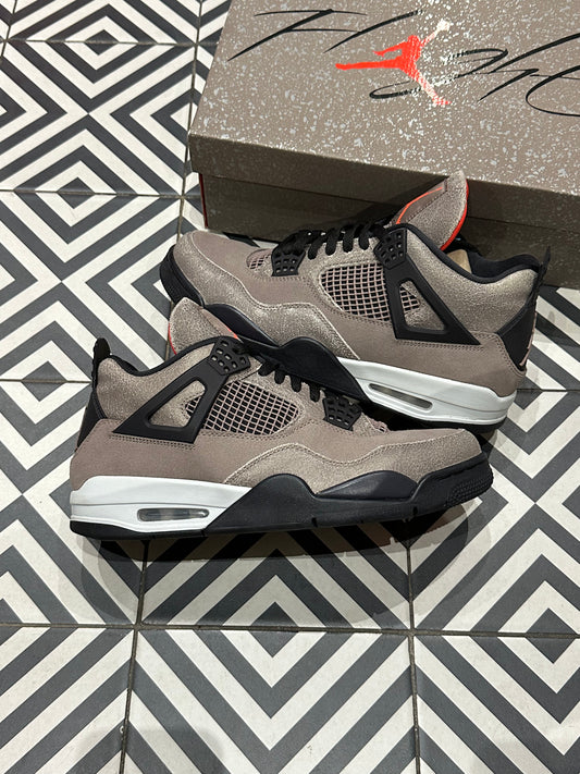 Jordan 4 Taupe Haze (Taille 45)