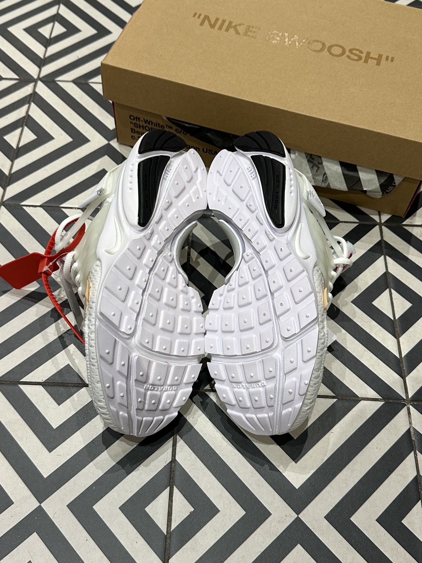 Presto Off-White White (Taille 38,5)