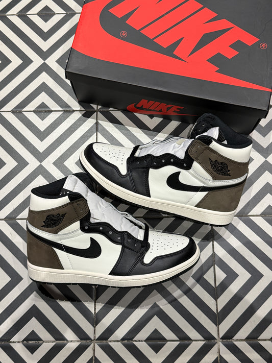 Jordan 1 High Mocha (Taille 40,5)