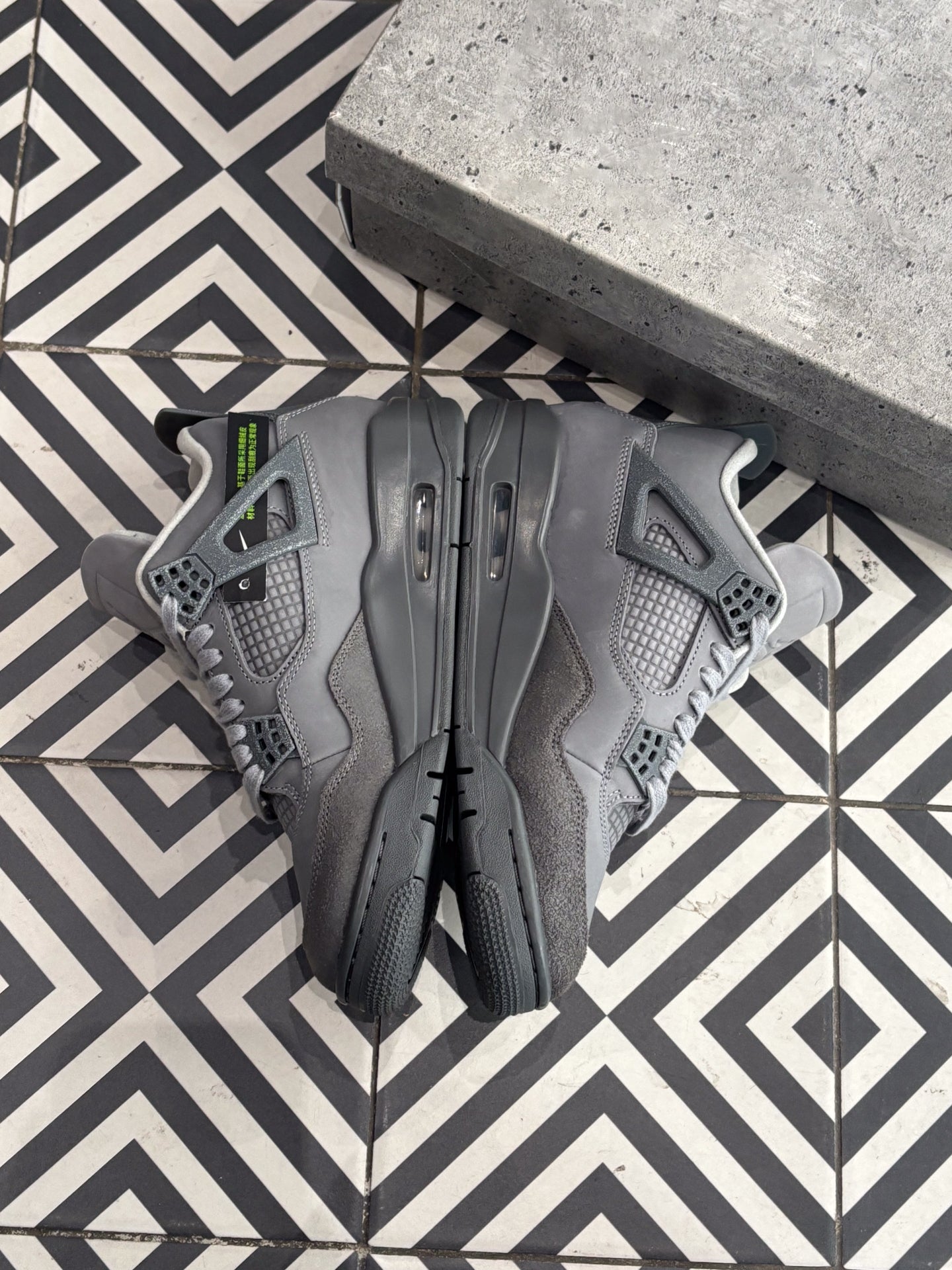 Jordan 4 Wet Cement (40)