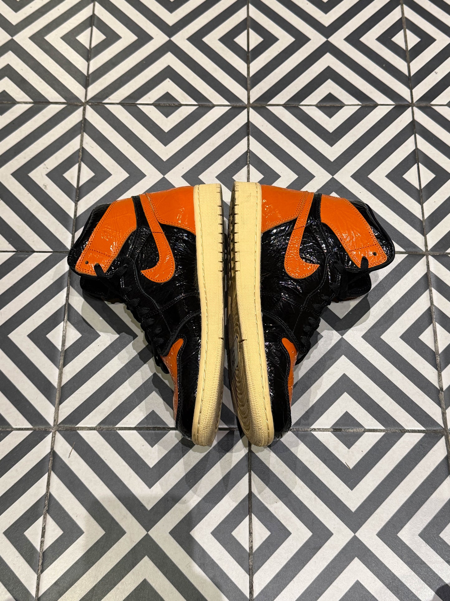 Jordan 1 High Shattered Backboard (Taille 43)