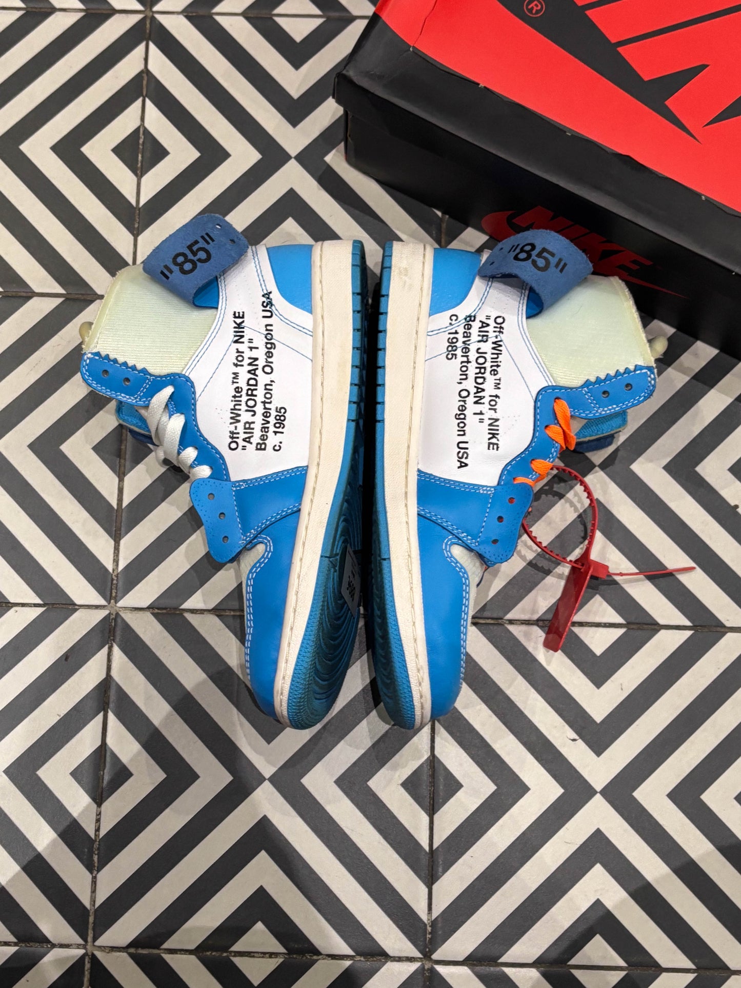 Jordan 1 High Off-White UNC (Taille 44)