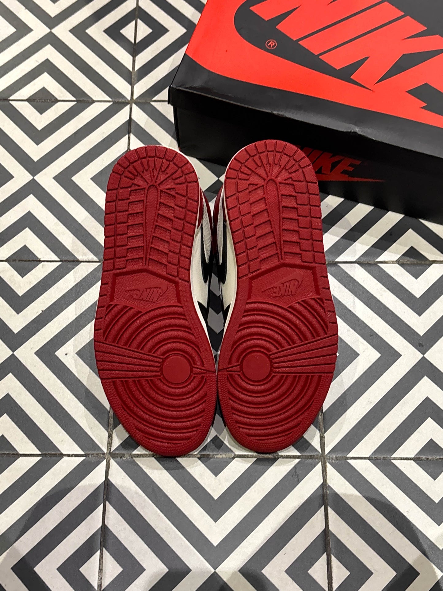 Jordan 1 High Bred Toe (Taille 41)