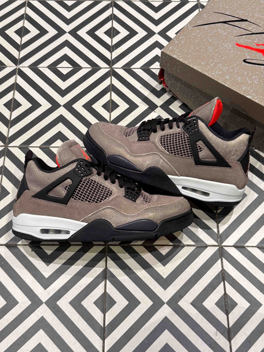 Jordan 4 Taupe Haze (Taille 45)