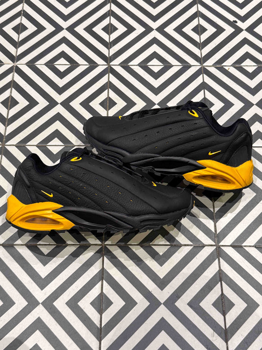 Nocta Terra Black university Gold (Taille 45)