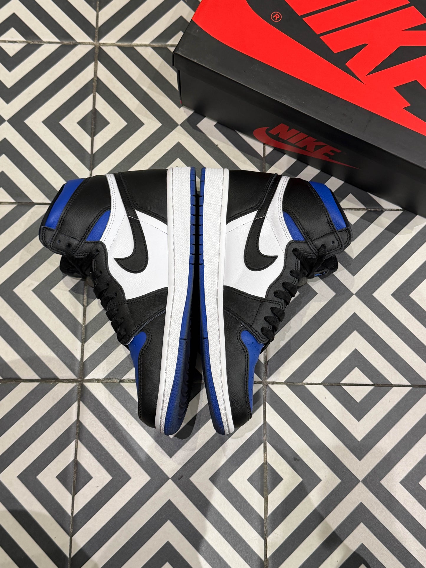 Jordan 1 High Royal Toe (Taille 42,5)