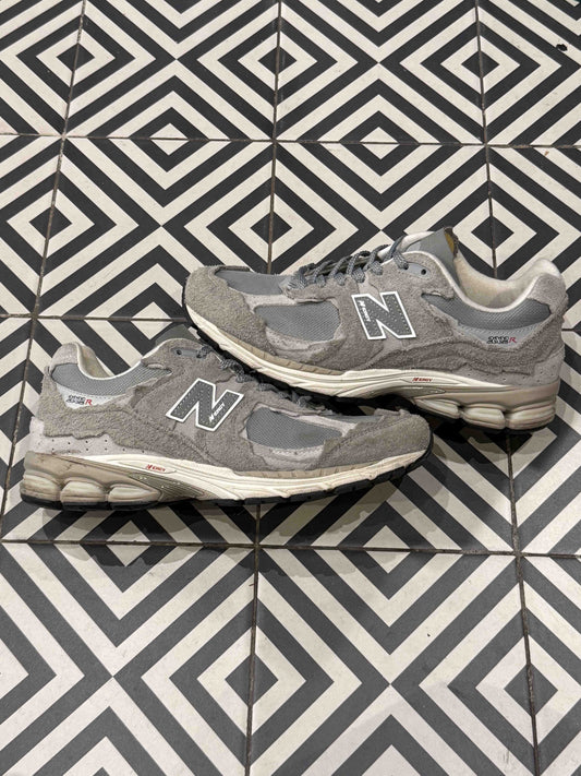 New Balance 2002R Protection Pack Grey (Taille 44,5)