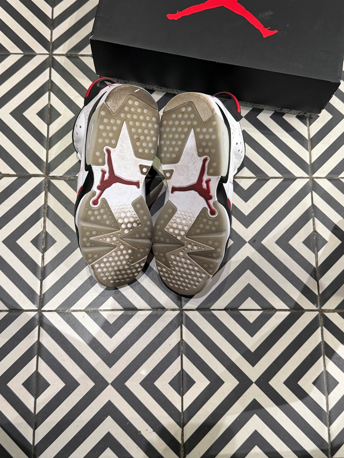 Jordan 6 Carmine (Taille 40,5)