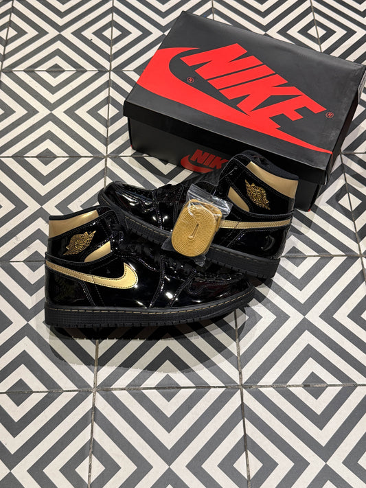 Jordan 1 High Metallic Gold (Taille 43)