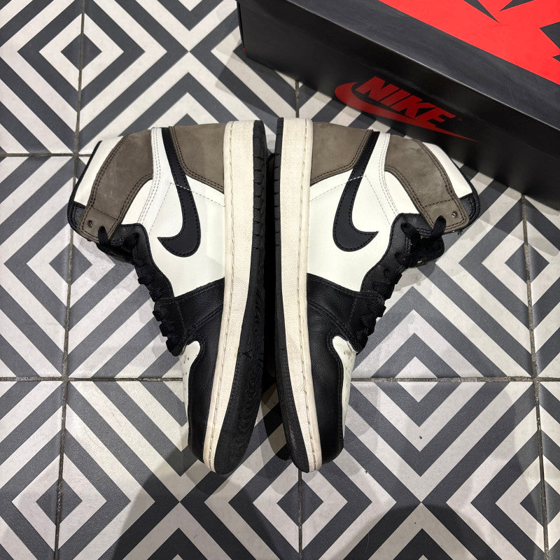 Jordan 1 High Mocha (Taille 40,5)