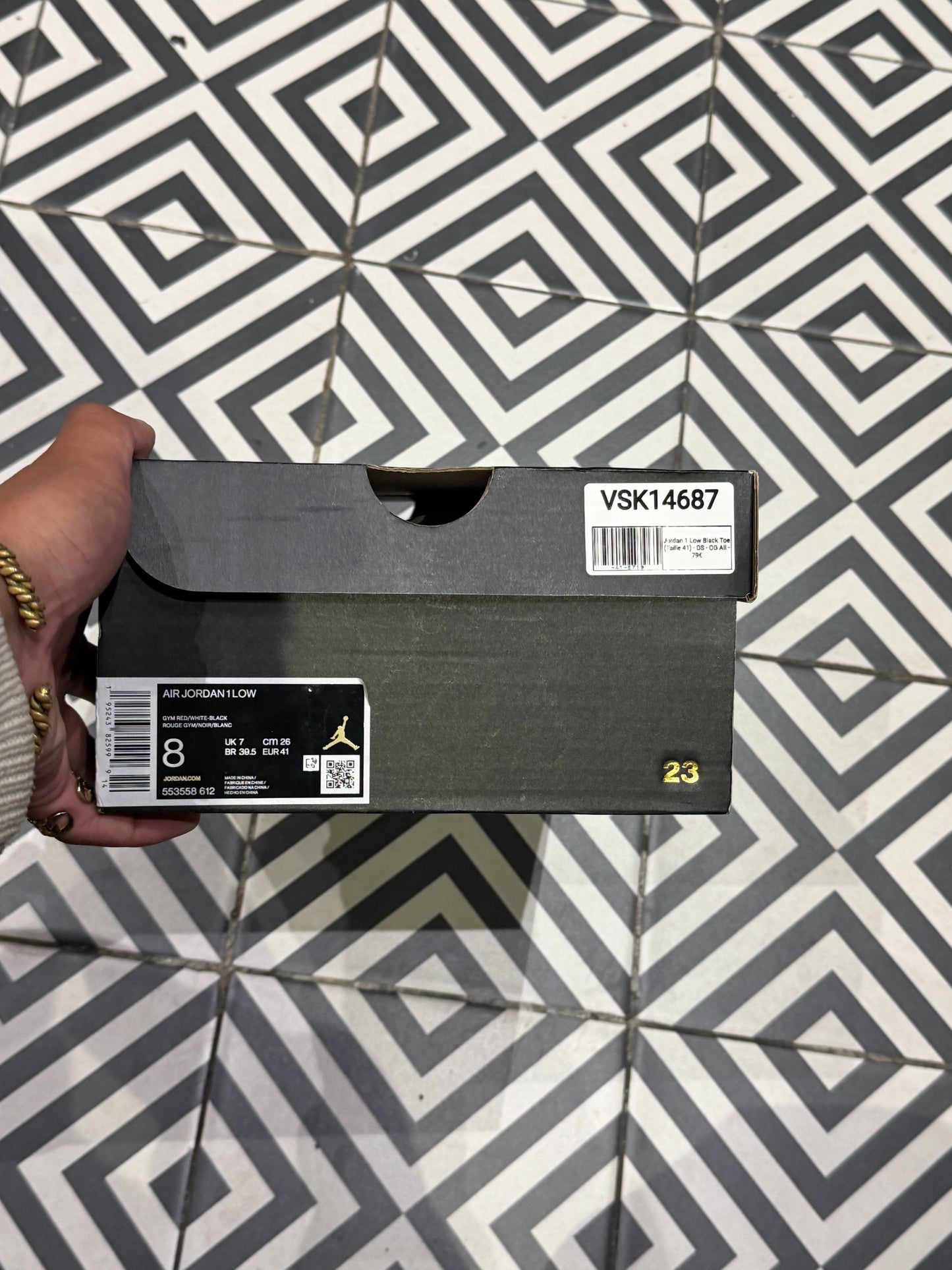 Jordan 1 Low Black Toe (Taille 41)