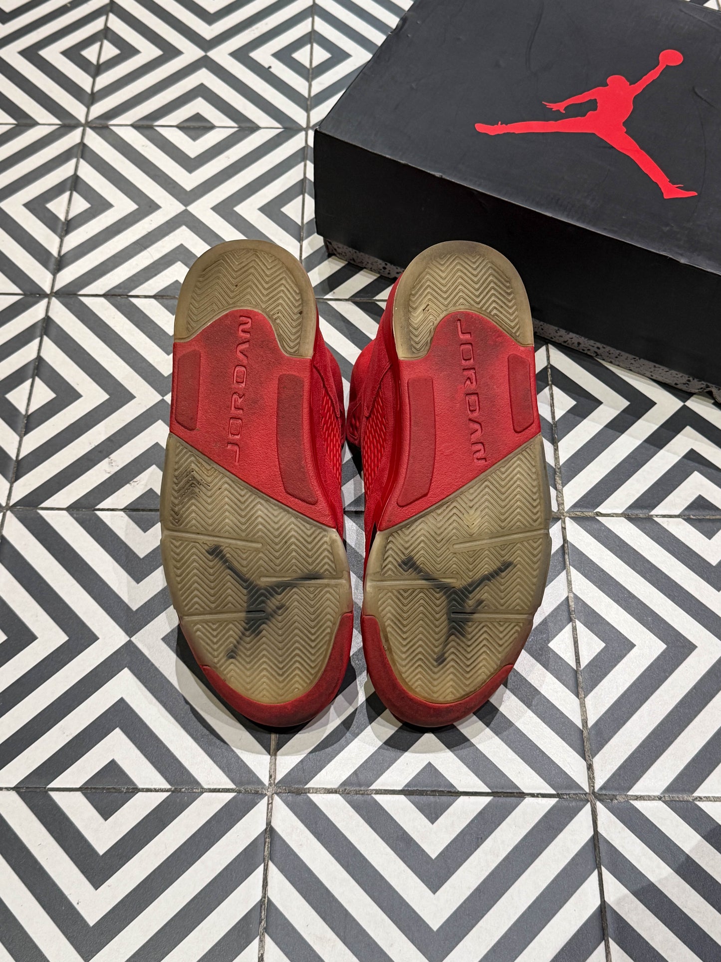 Jordan 5 Suede Red (Taille 44,5)