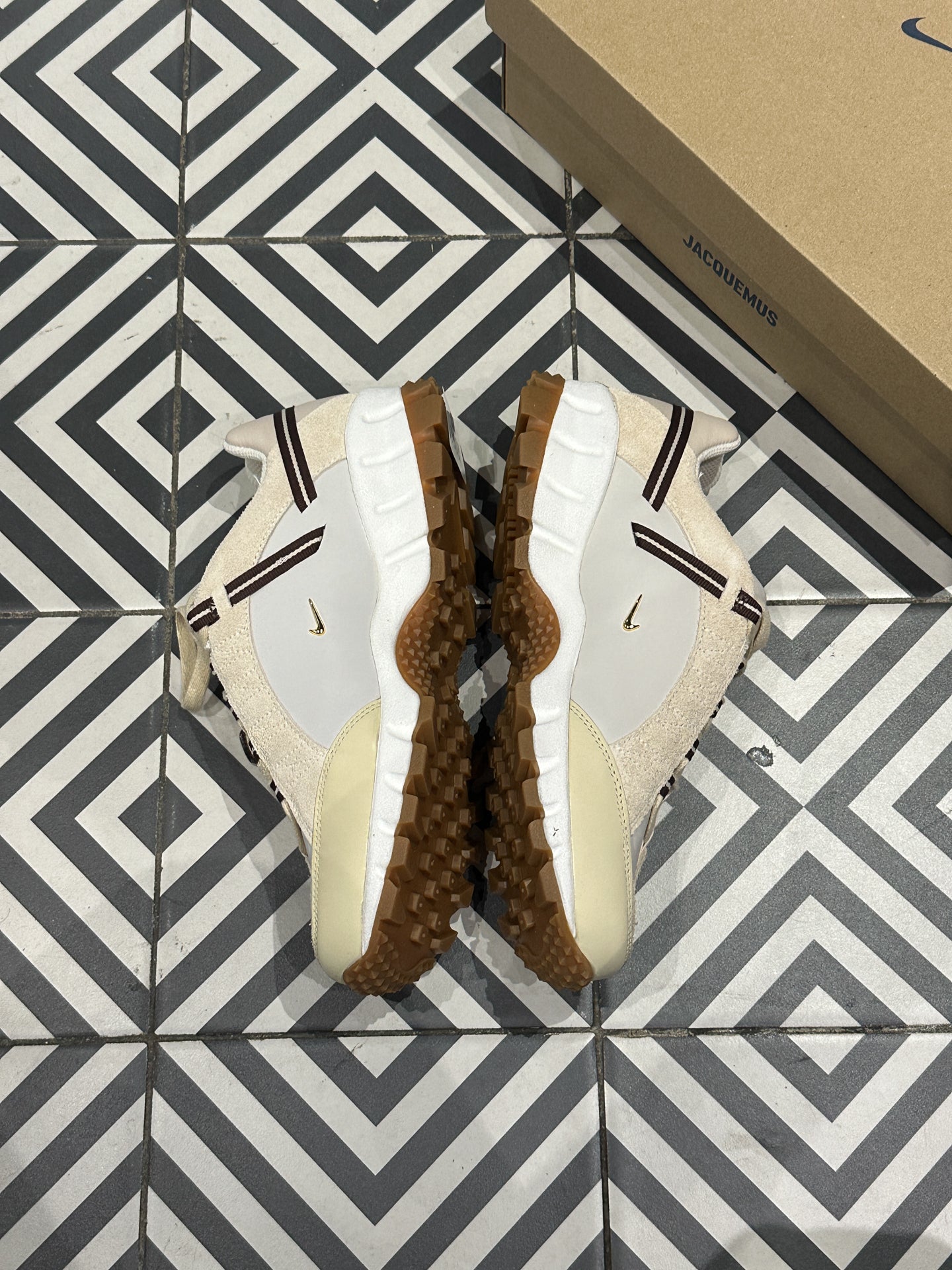 Jacquemus Air Humara Sail (41)