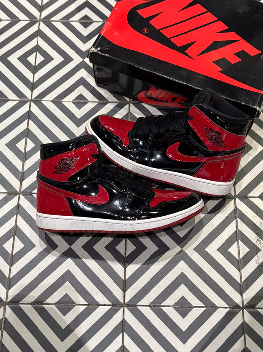 Jordan 1 High Patent Bred (Taille 43)