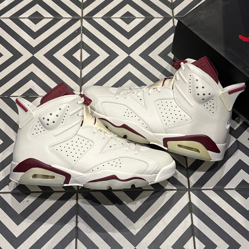 Jordan 6 Marron (Taille 41)