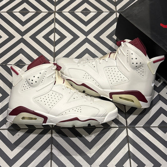 Jordan 6 Marron (Taille 41)