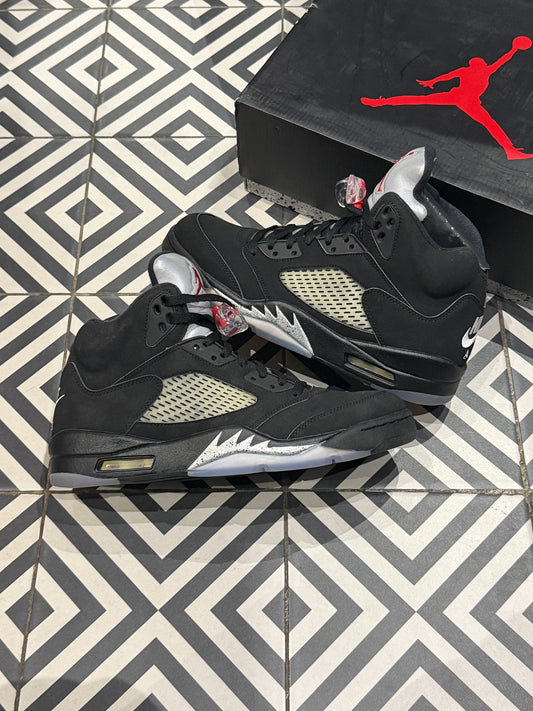 Jordan 5 Metallic 2016 (Taille 43)