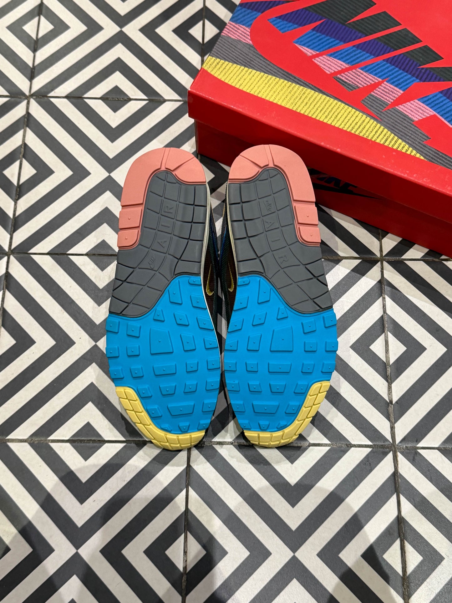 Air Max 97/1 Sean Wotherspoon Accessories and dustbag (Taille 42,5)