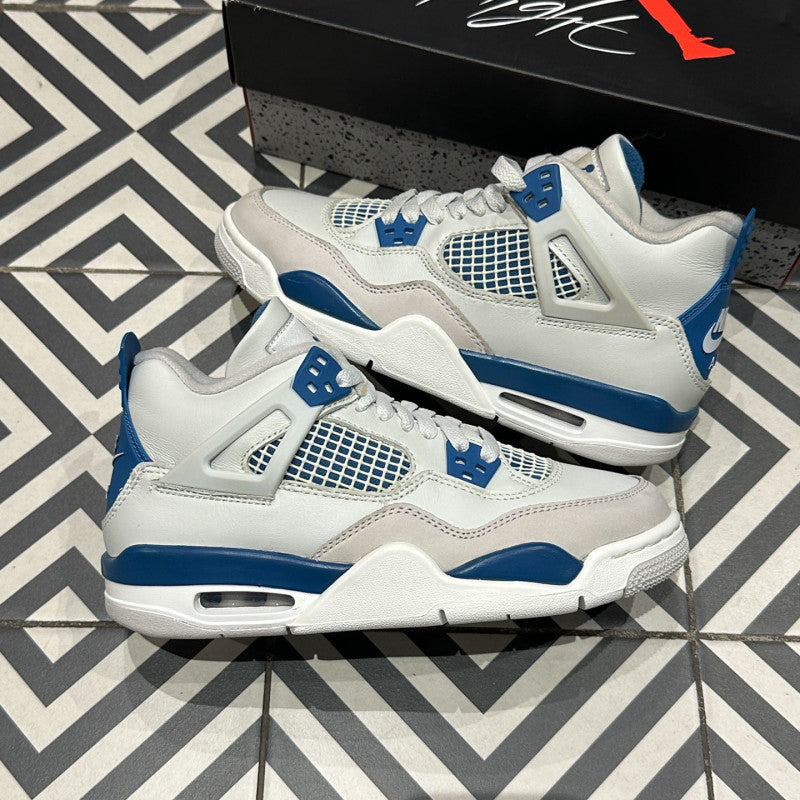 Jordan 4 Military Blue (Taille 42,5)