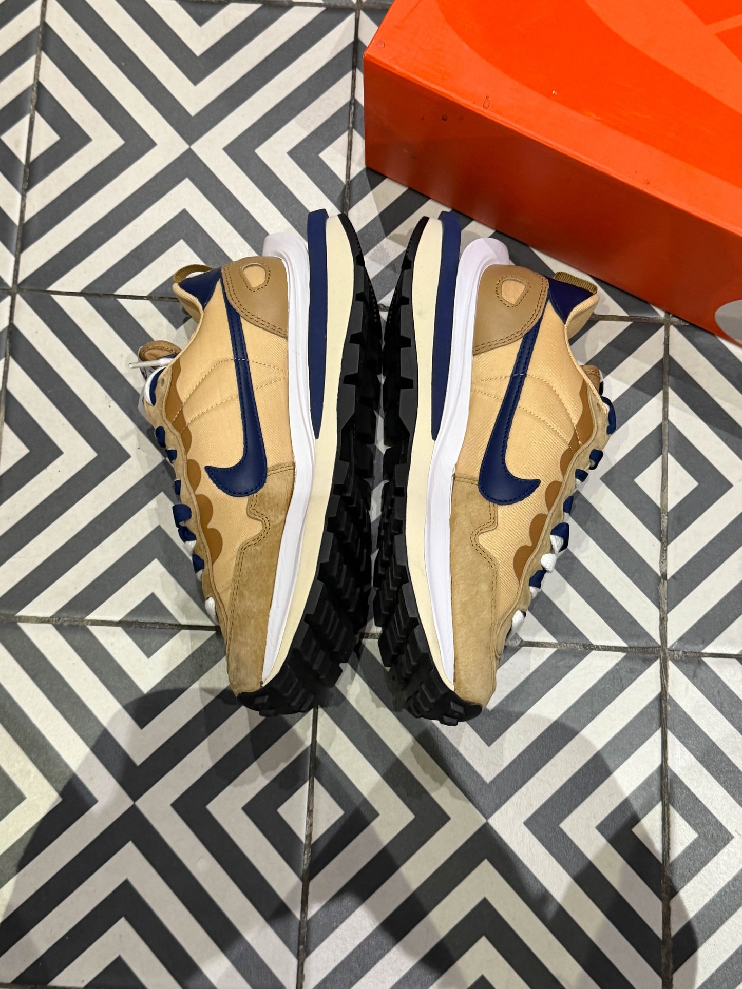 Sacai Vaporwaffle Sesame blue Void (Taille 40)