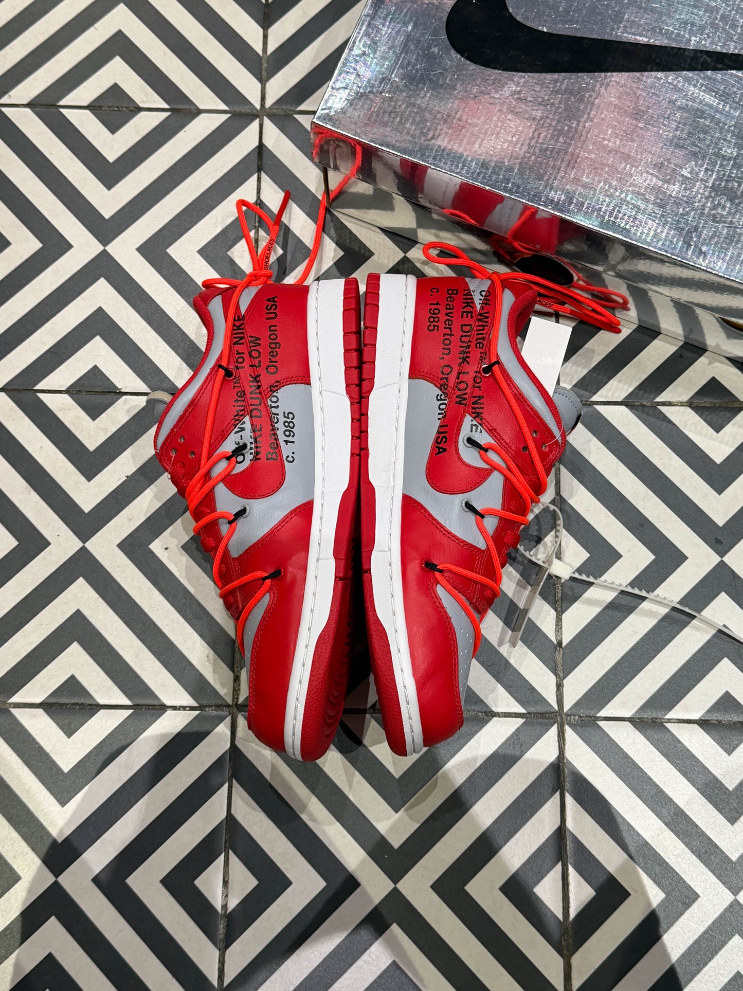 Dunk Off-White University Red (Taille 43)