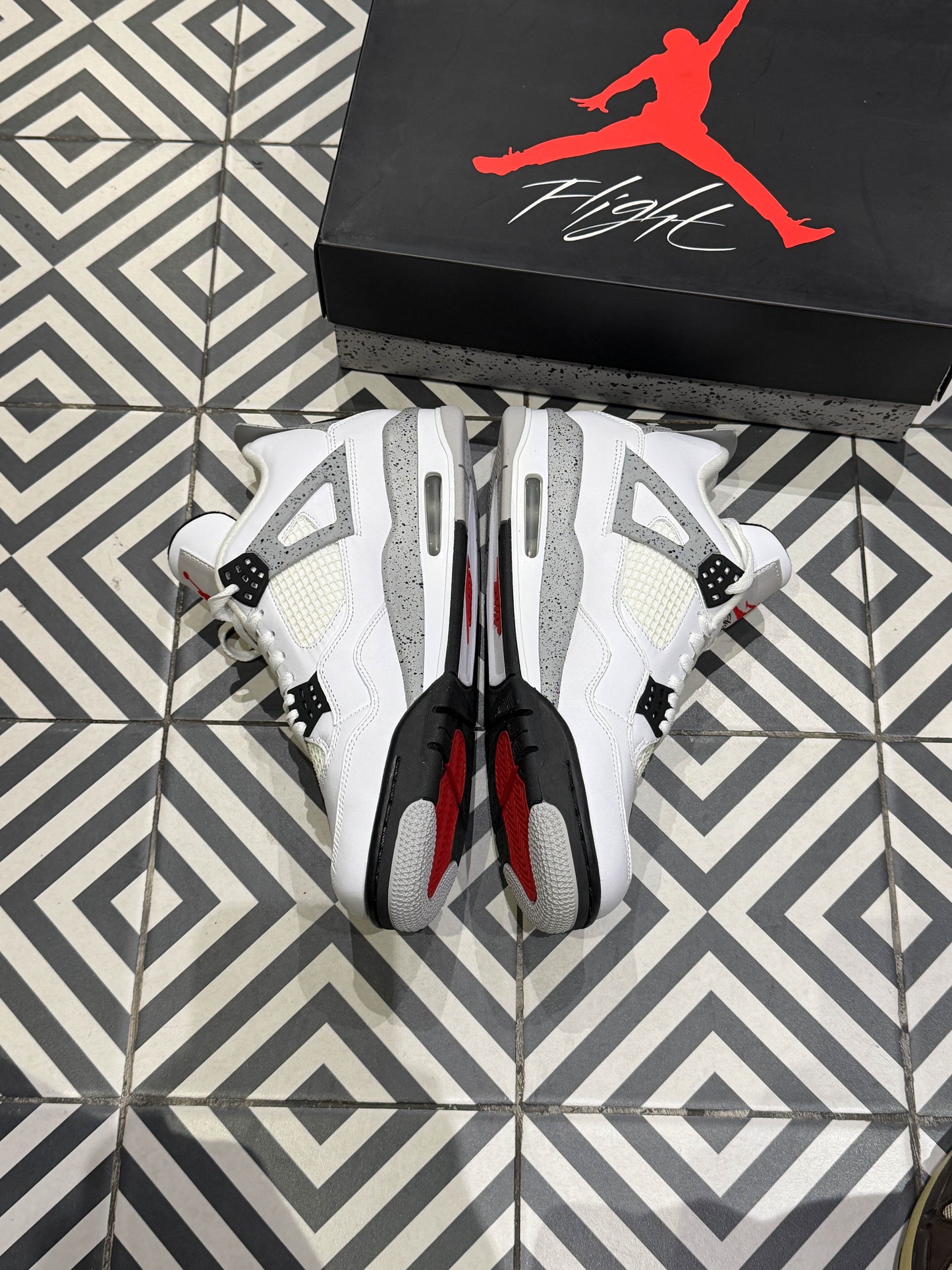 Jordan 4 White Cement 2016 (Taille 45)
