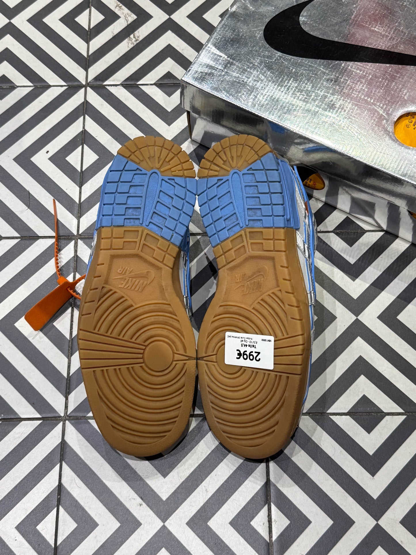 Rubber Dunk Off-White UNC (Taille 44,5)