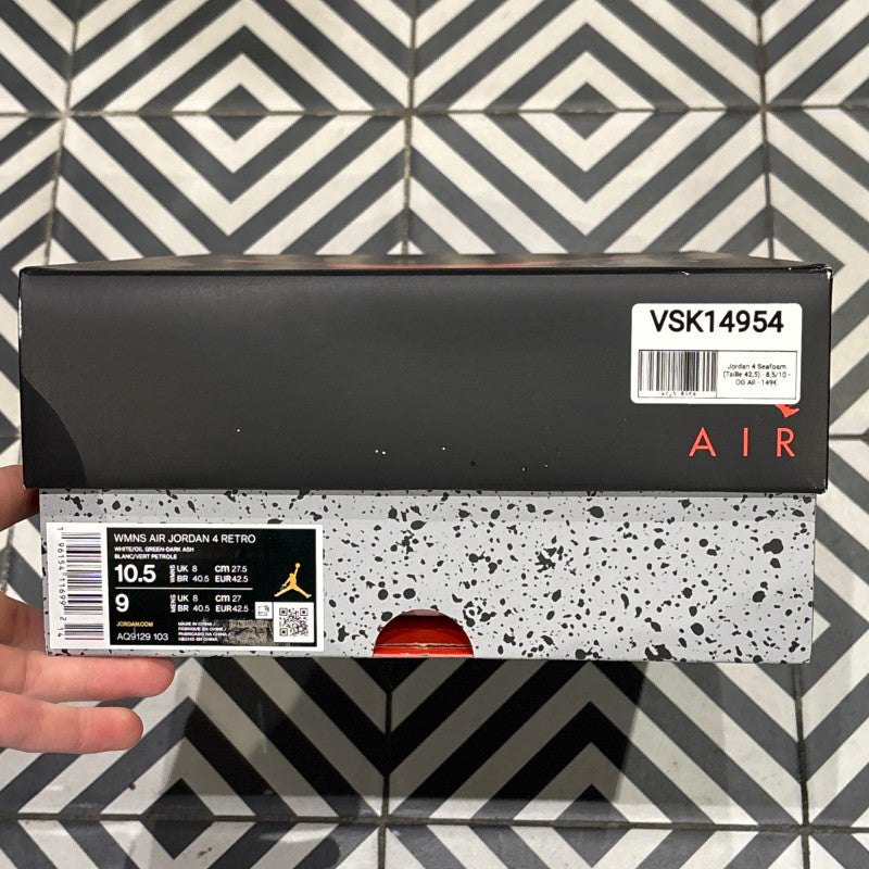Jordan 4 Seafoam (Taille 42,5)