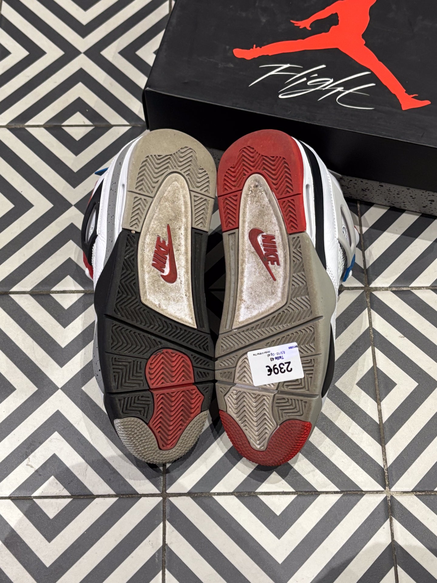 Jordan 4 What The (Taille 43)