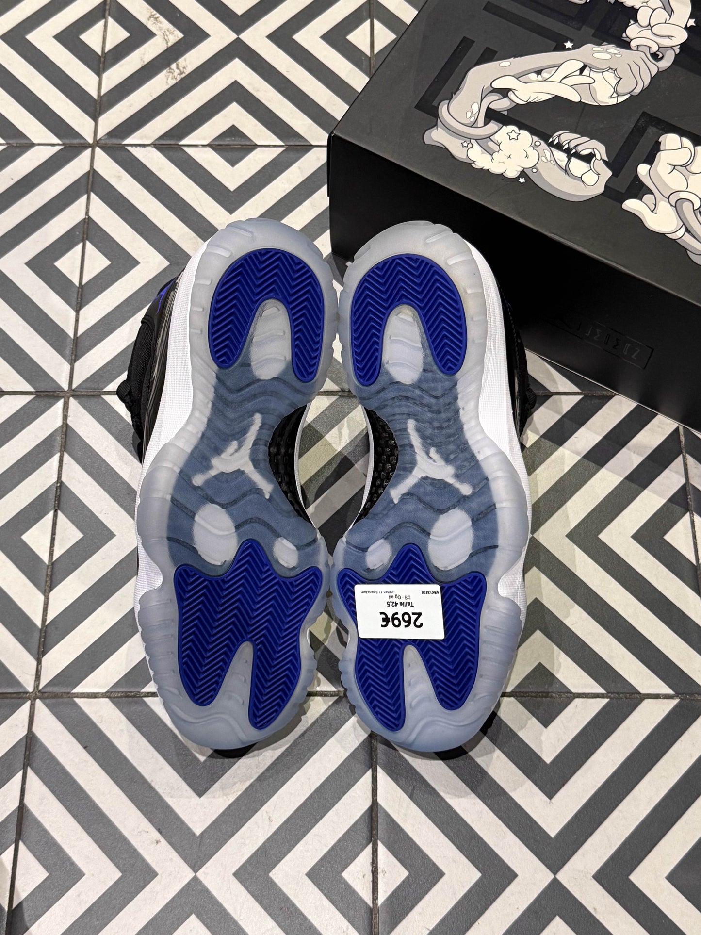 Jordan 11 SpaceJam (Taille 42,5)