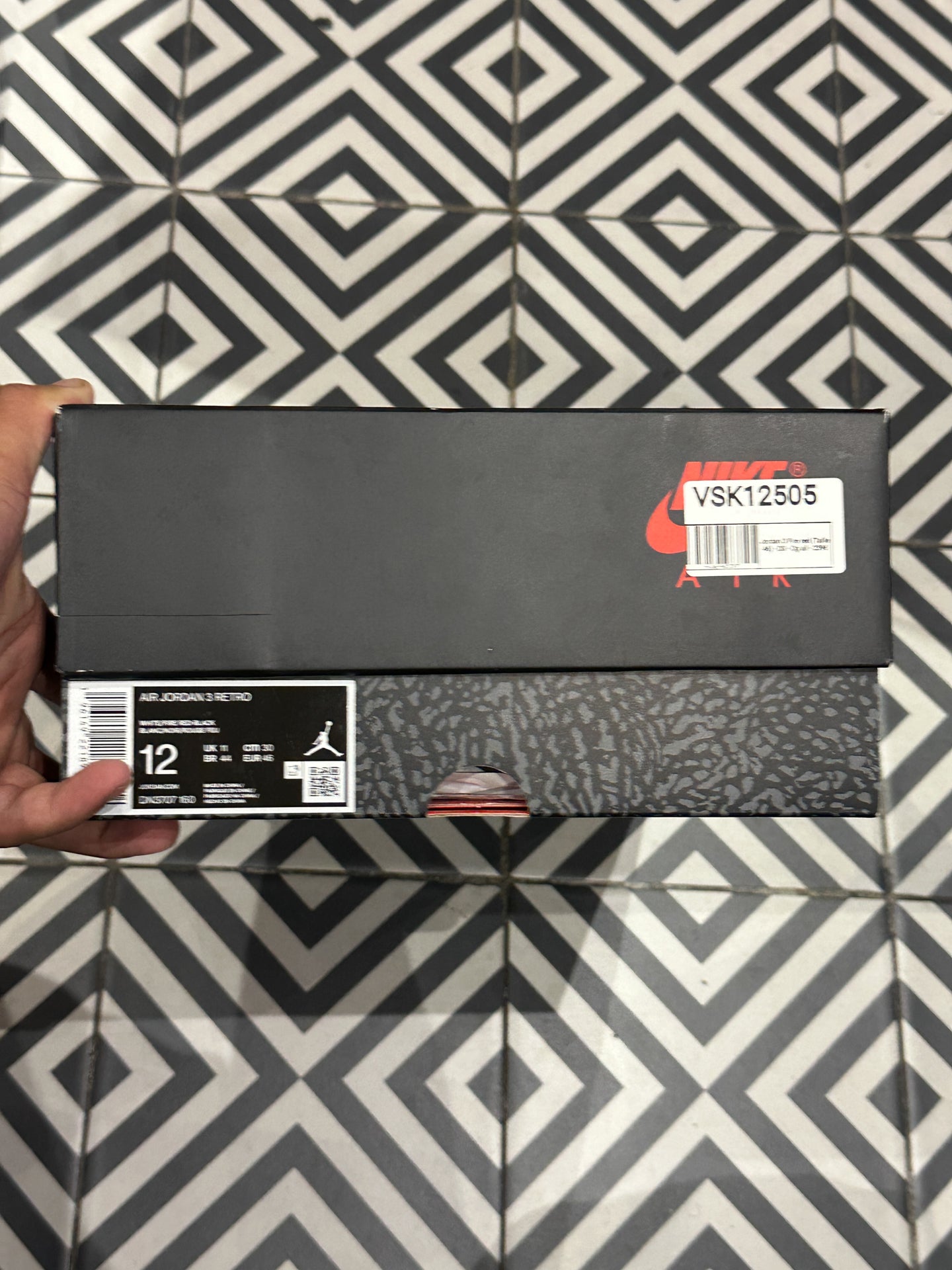 Jordan 3 Fire red (Taille 46)