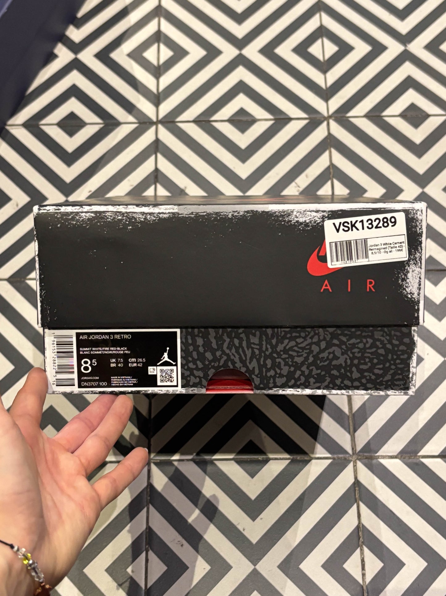 Jordan 3 White Cement Reimagined (Taille 42)