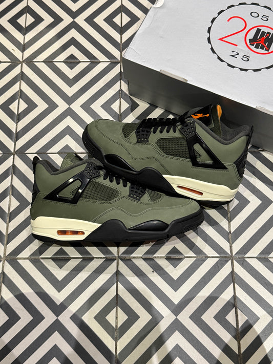Jordan 4 Undefeated (Taille 43)