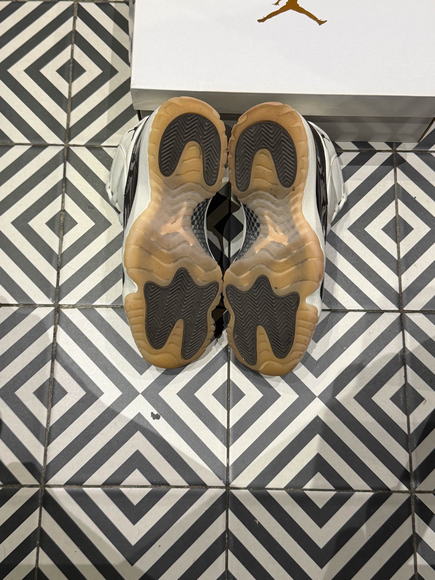 Jordan 11 Napolitan (Taille 42)