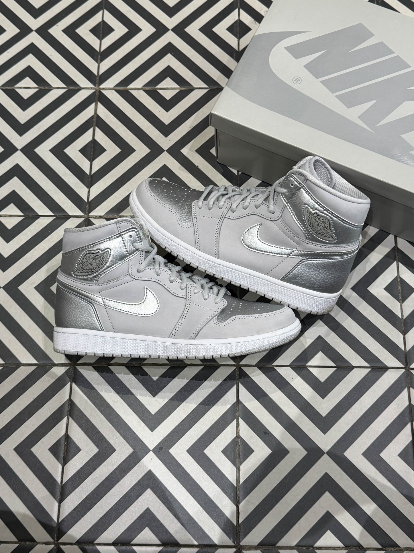 Jordan 1 High Co Japan Silver (Taille 42,5)