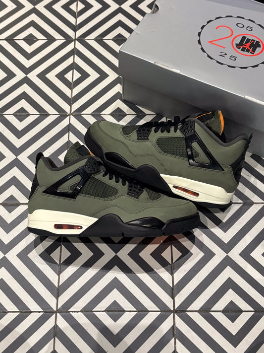 Jordan 4 Undefeated (44,5)