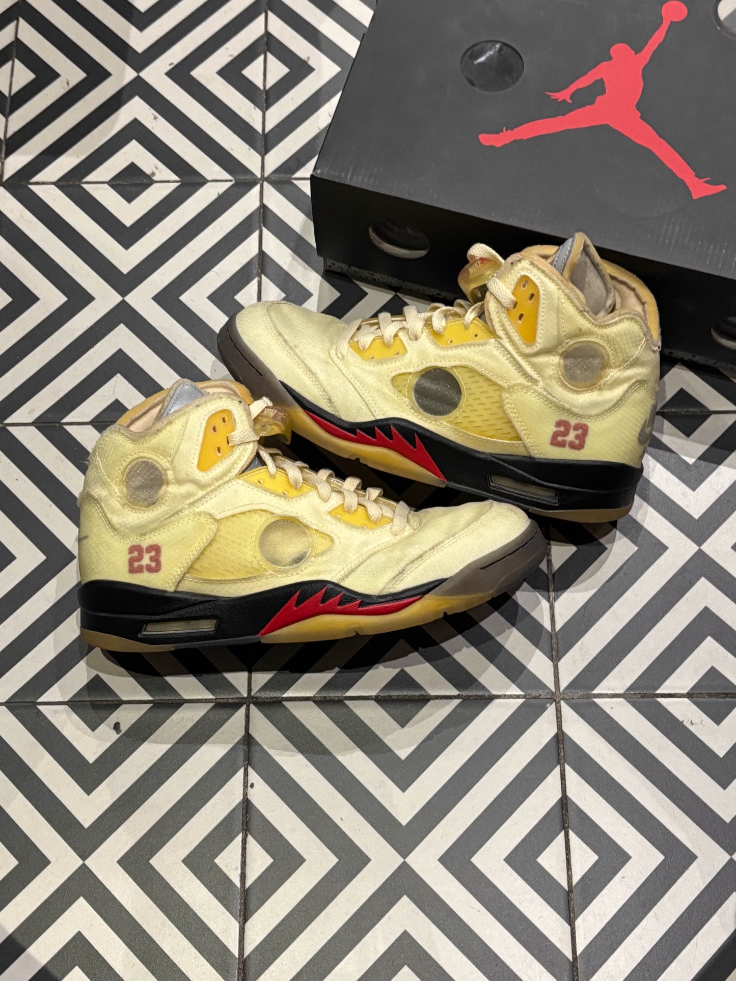 Jordan 5 Off-White Sail (Taille 44)