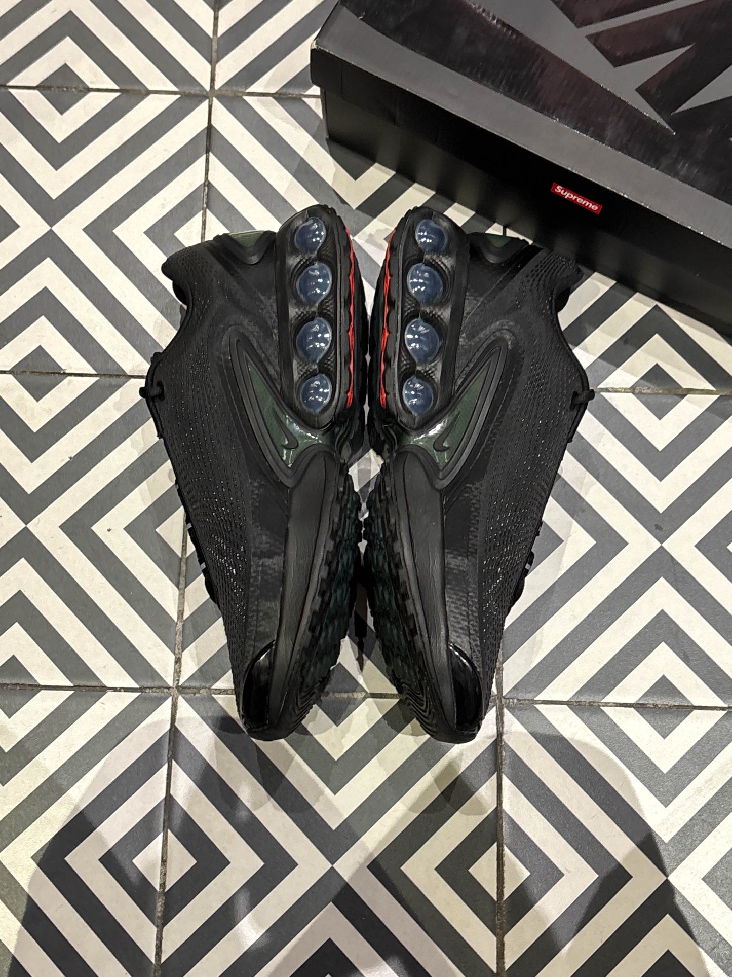 Air Max DN Supreme (Taille 46)
