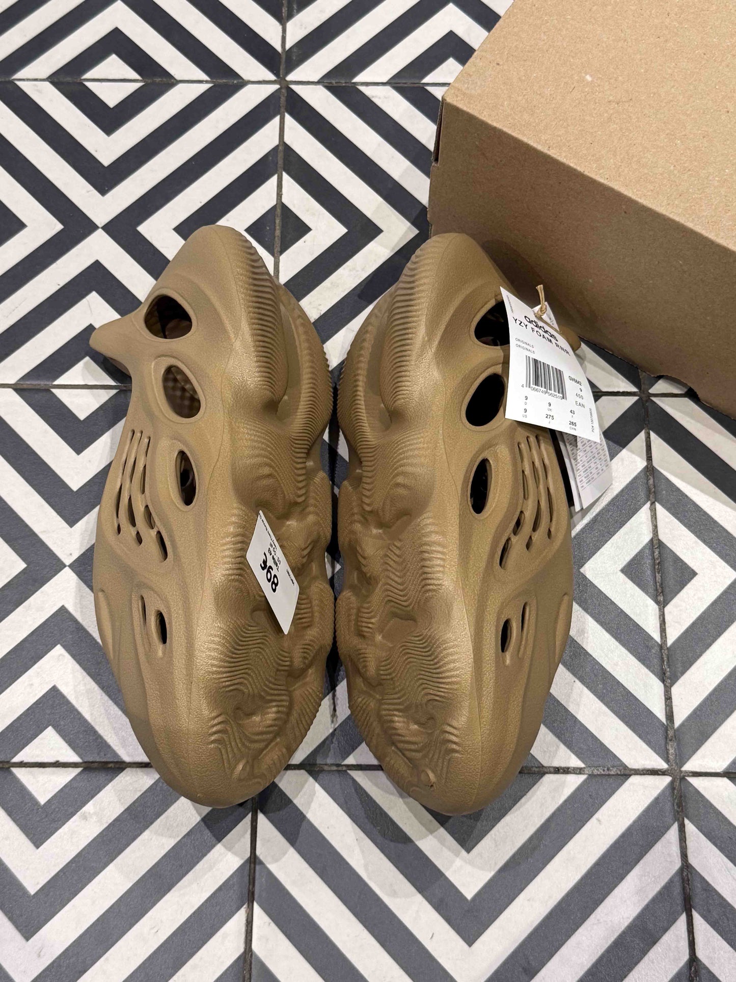 Yeezy Foam Runner Clay (Taille 43)