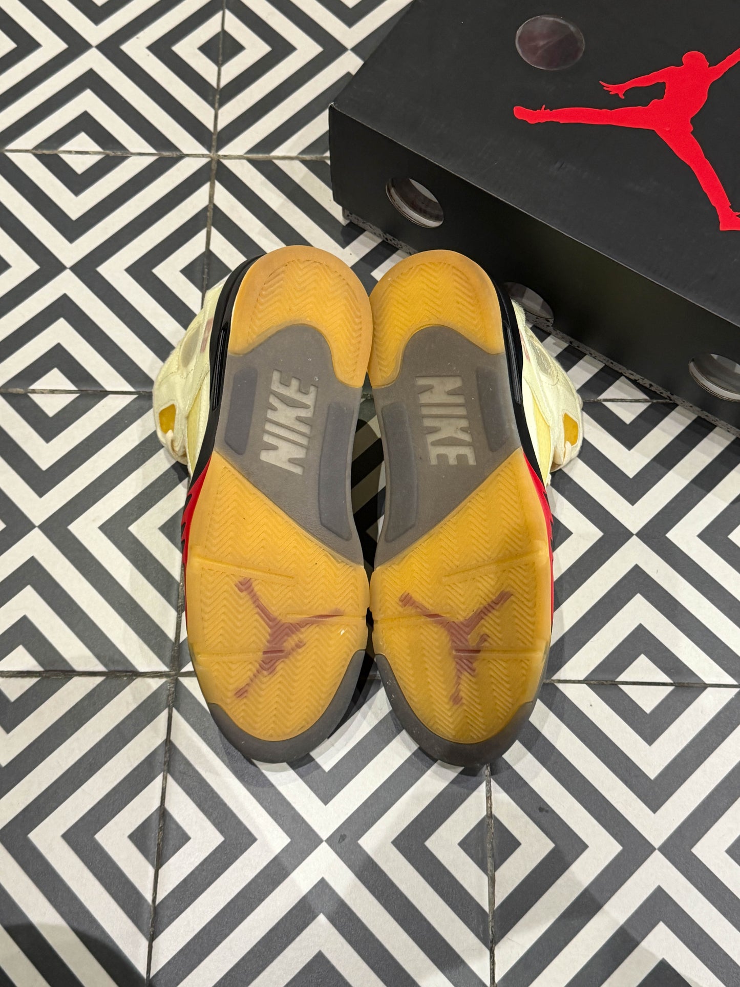 Jordan 5 Off-White Sail (Taille 45)