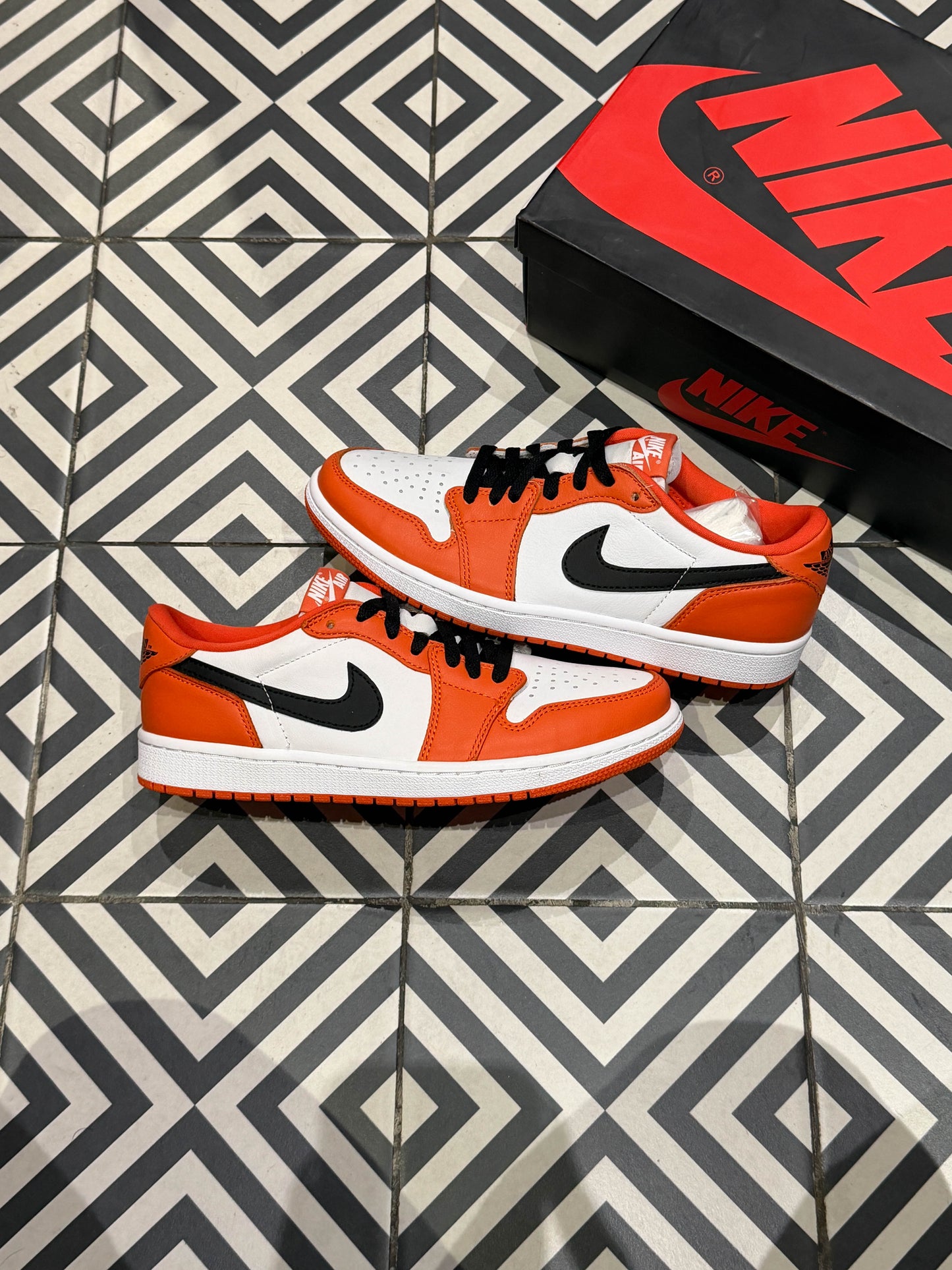 Jordan 1 Low Starfish (Taille 40,5)