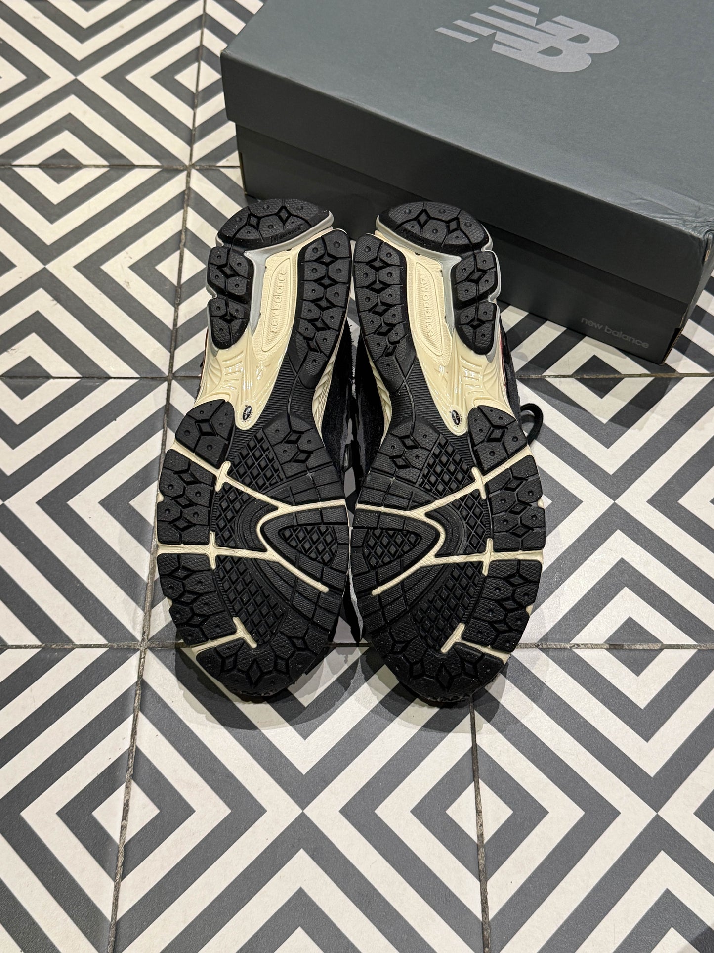 New Balance 1906 Protection pack Black (Taille 43)